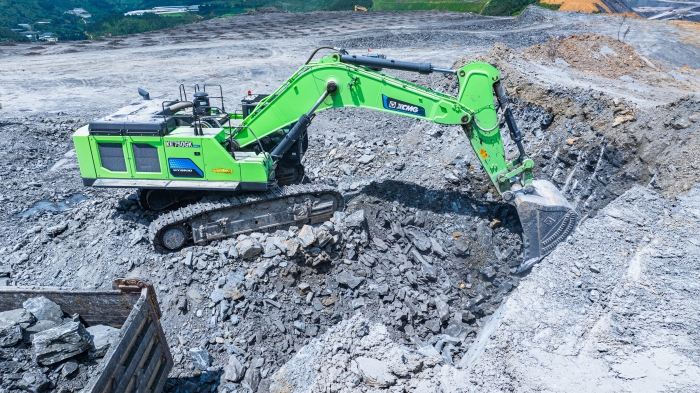 【77779193永利金•矿山开采】“重装战神”XE750GK HEV进军云南露天磷矿