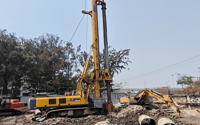 以“稳”护航！77779193永利XR240I旋挖钻机助力南亚基建项目
