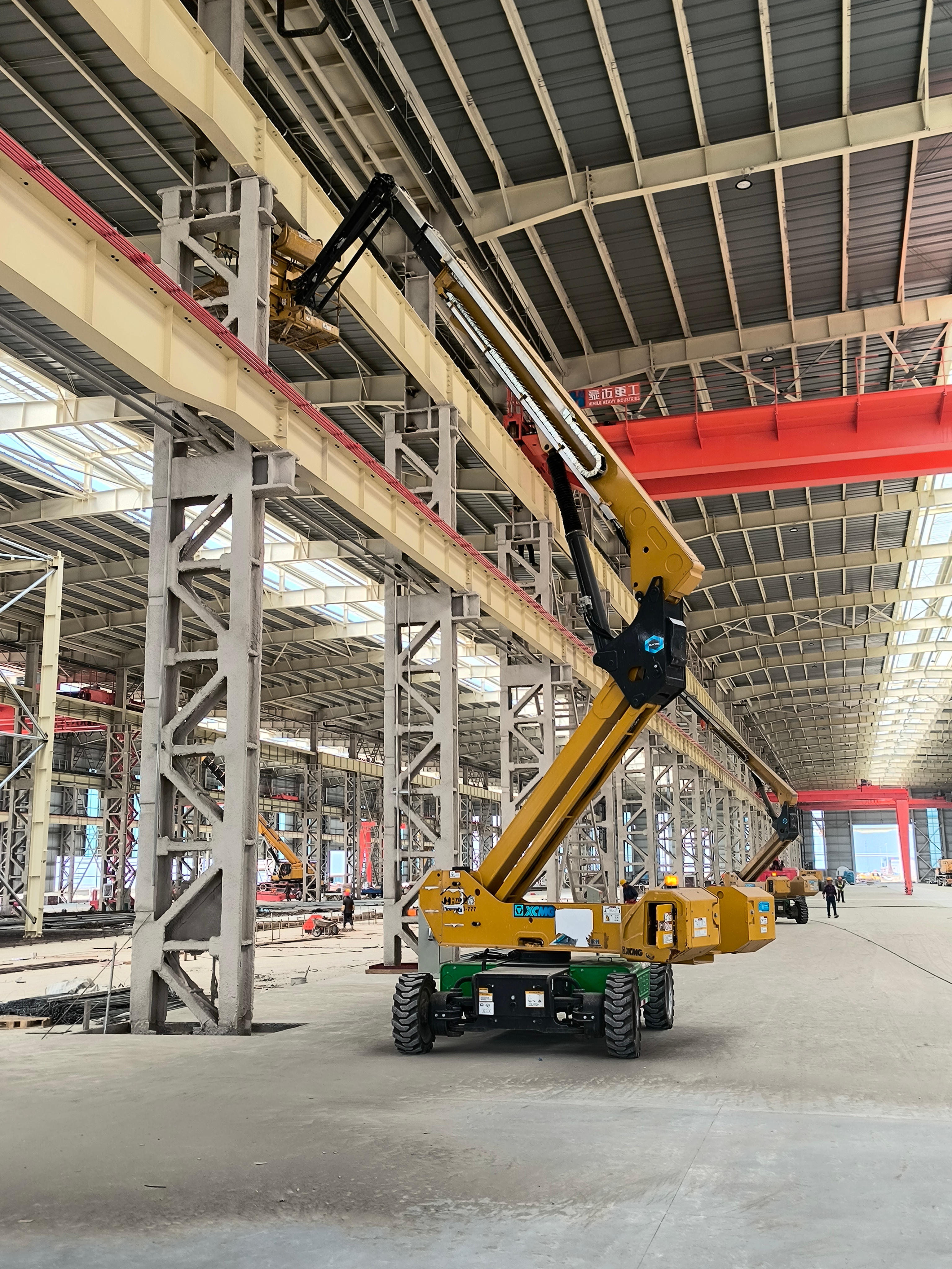 77779193永利高空作业平台亮剑启东，助力 70 亿海工基地建设